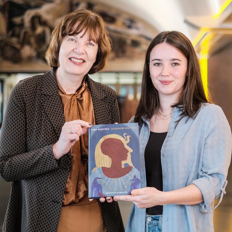 ‍Schaduw van Toet | Lida Dijkstra & Djenné Fila